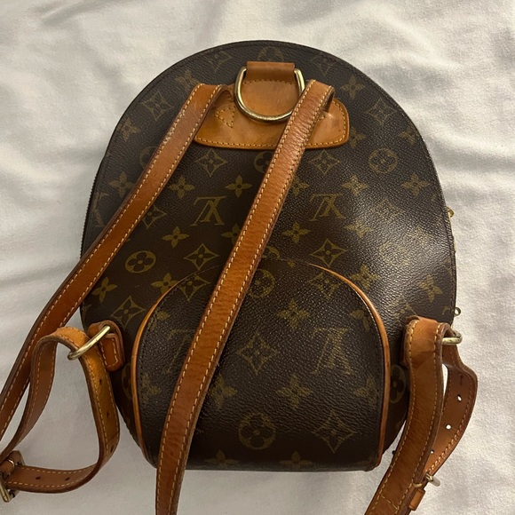 Louis Vuitton Monogram Ellipse Backpack - Picture 2 of 10